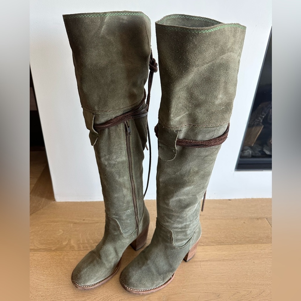 Freebird original BROCK - Olive Green Suede Knee-High Boots
